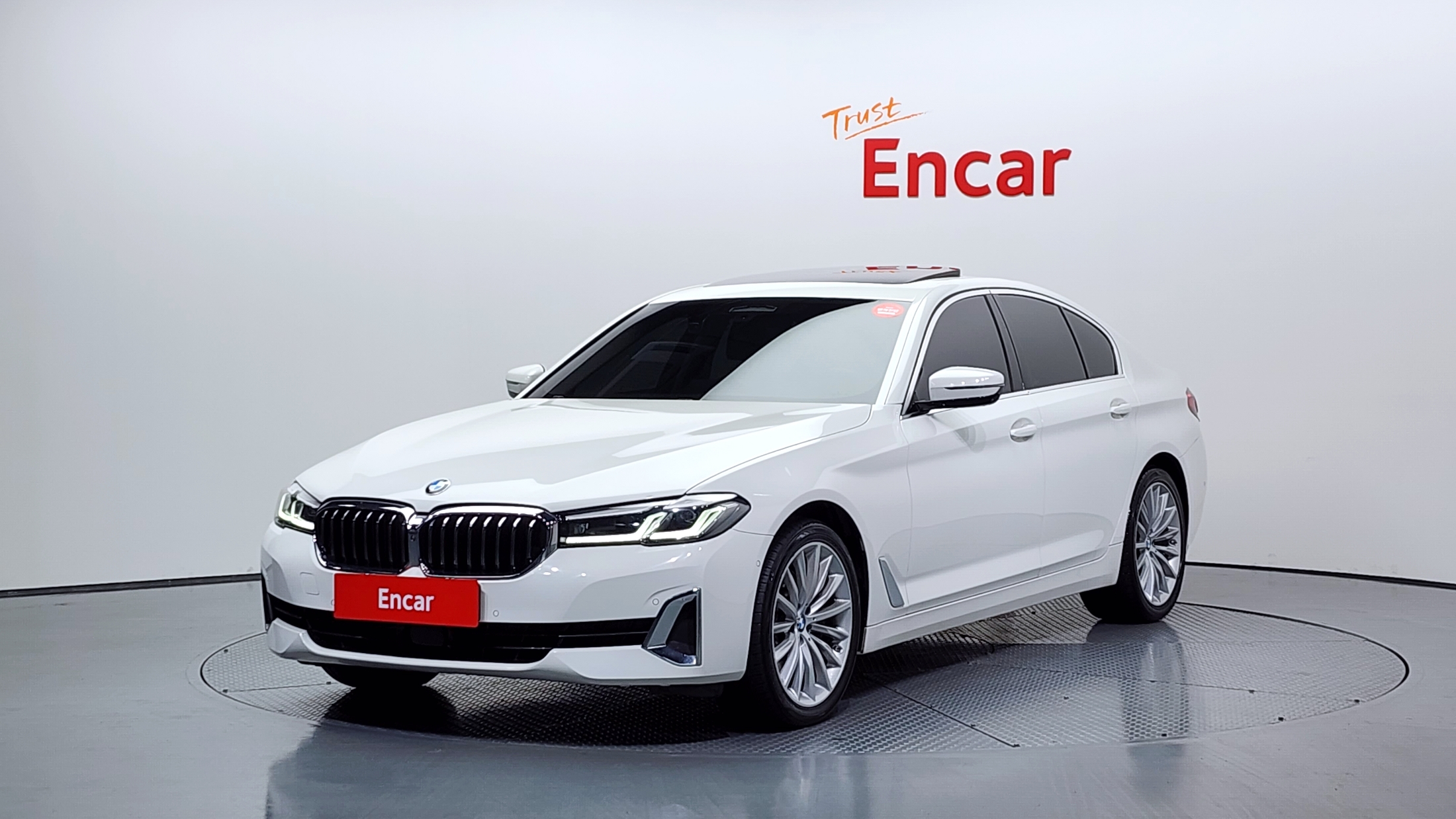 BMW 5 Series (G30)