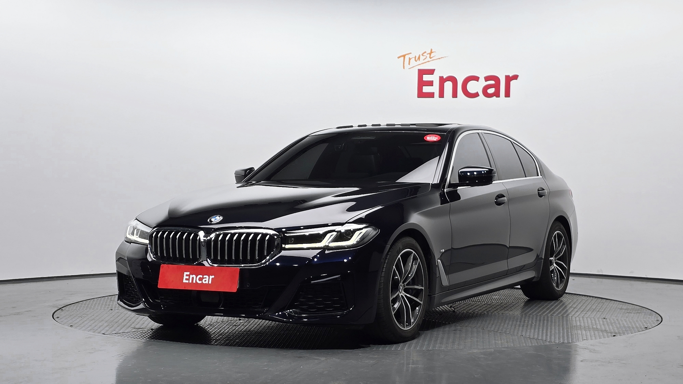 BMW 5 Series (G30)