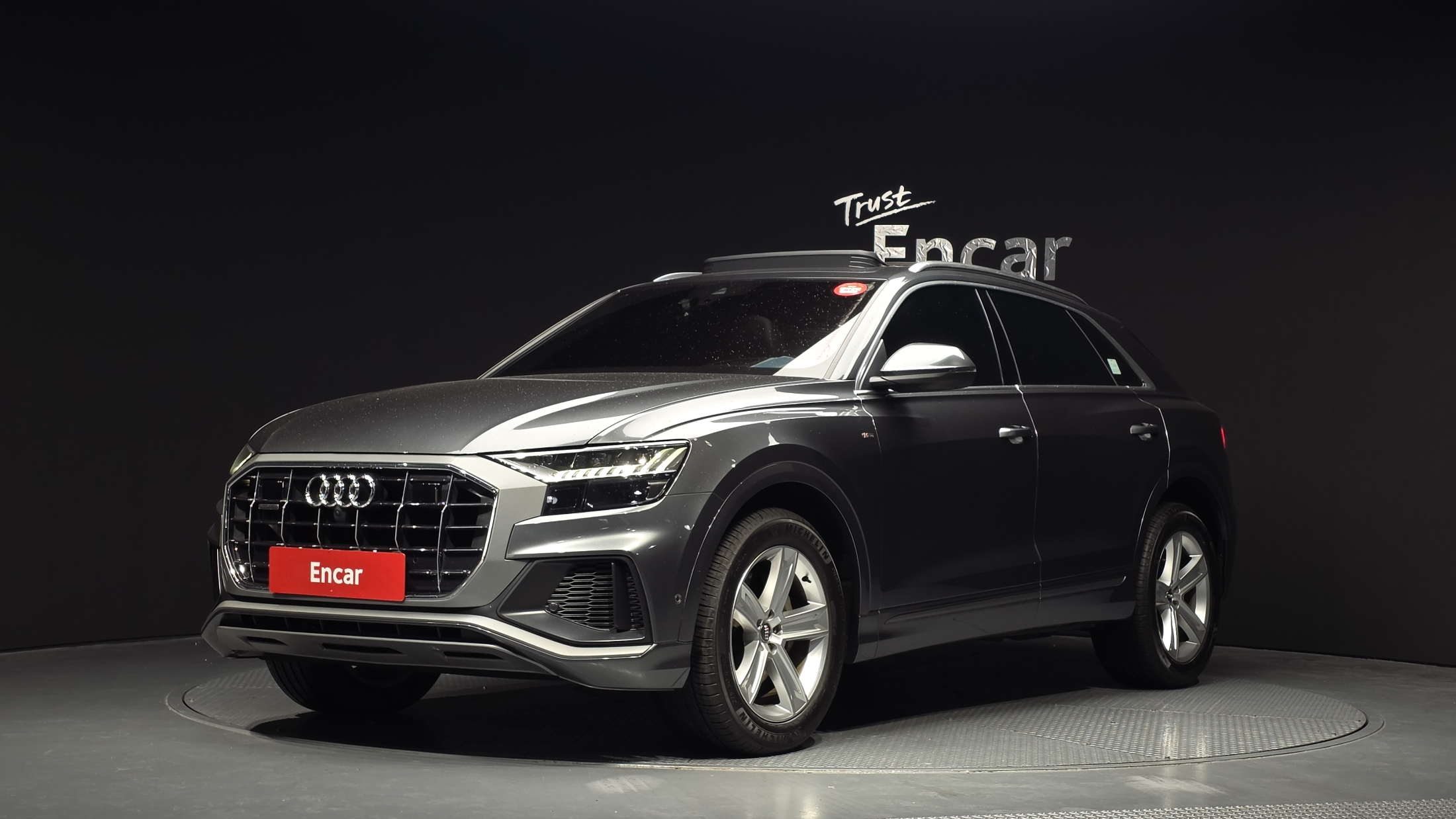 Audi Q8 (4M)