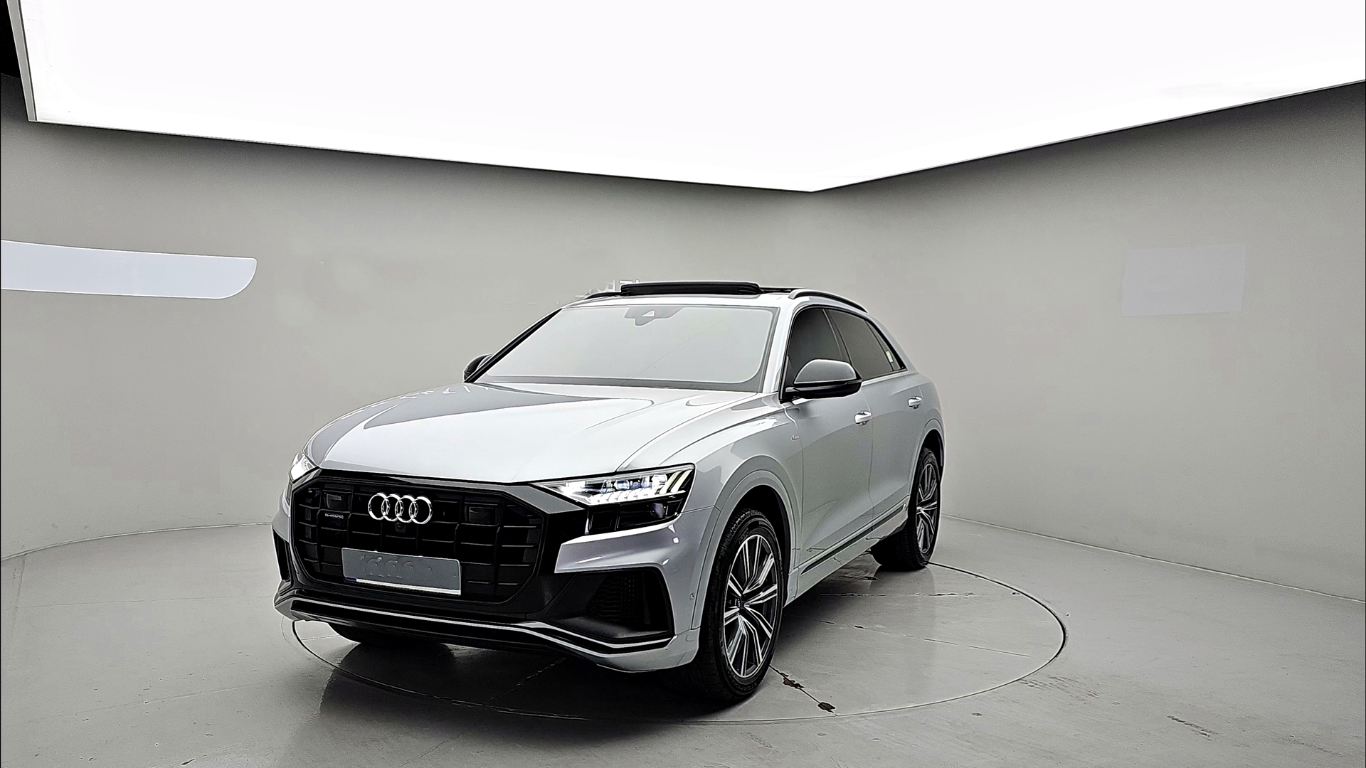 Audi Q8 (4M)