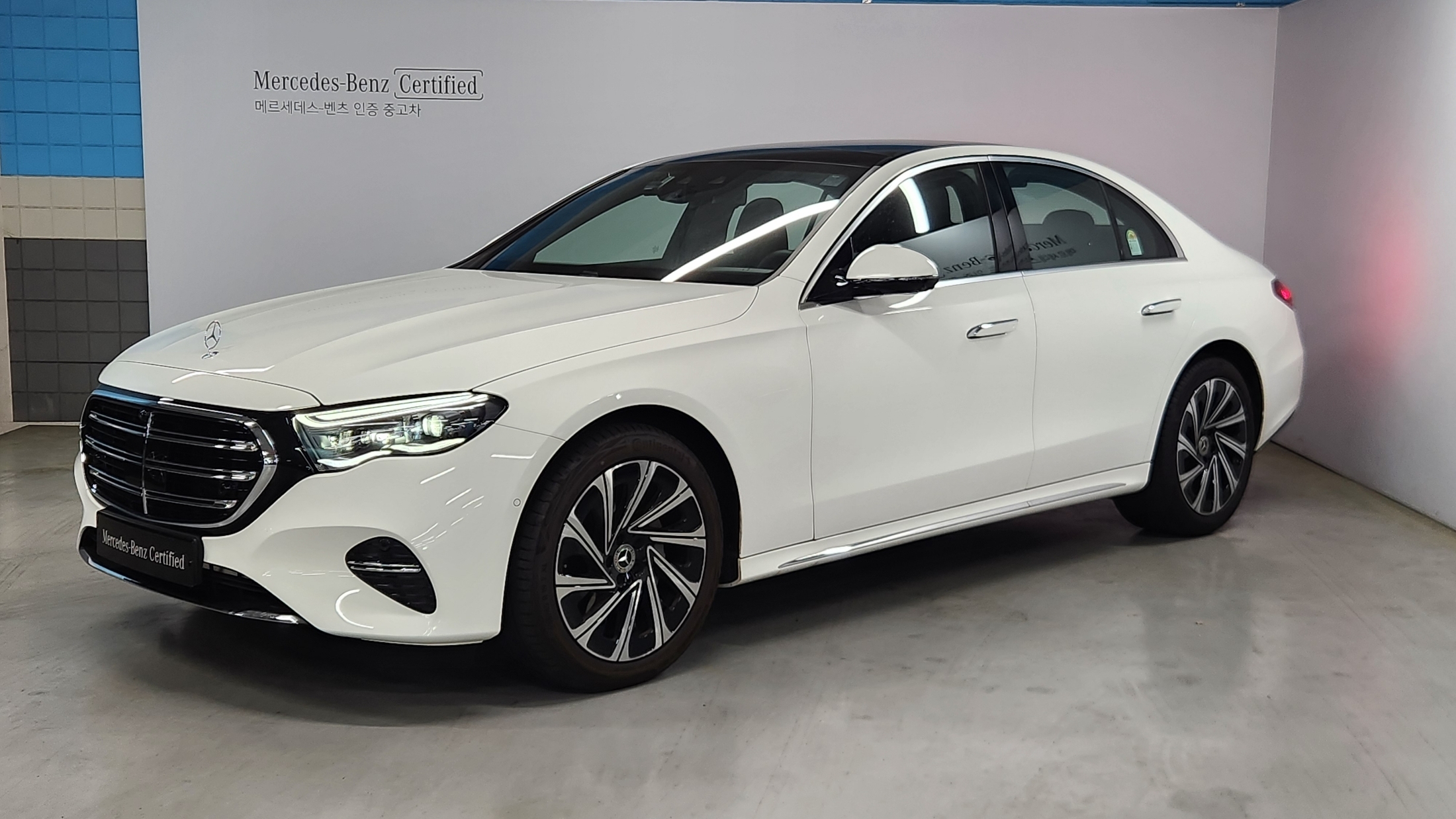 Mercedes-Benz E-Class W214