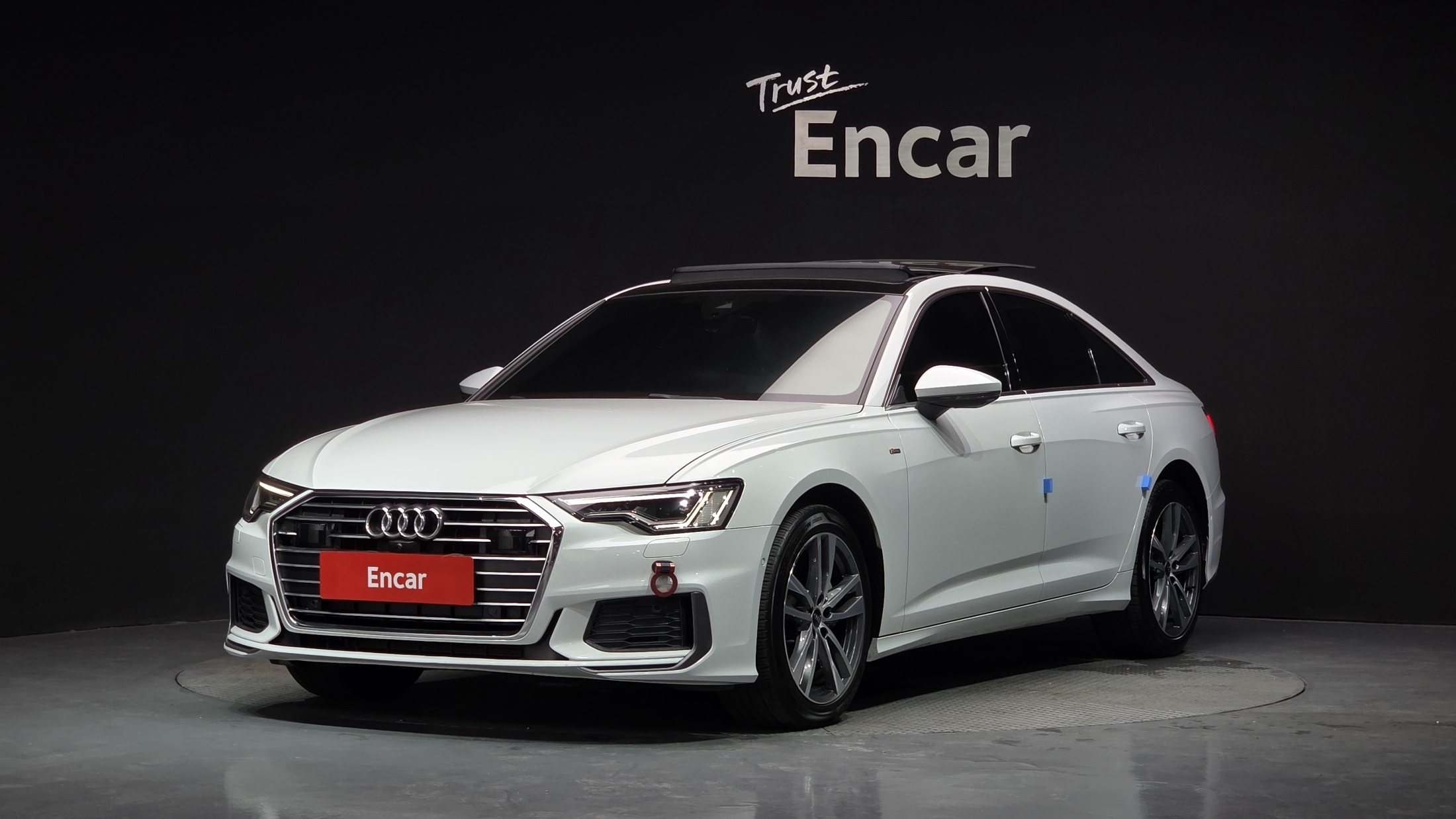 Audi A6 (C8)