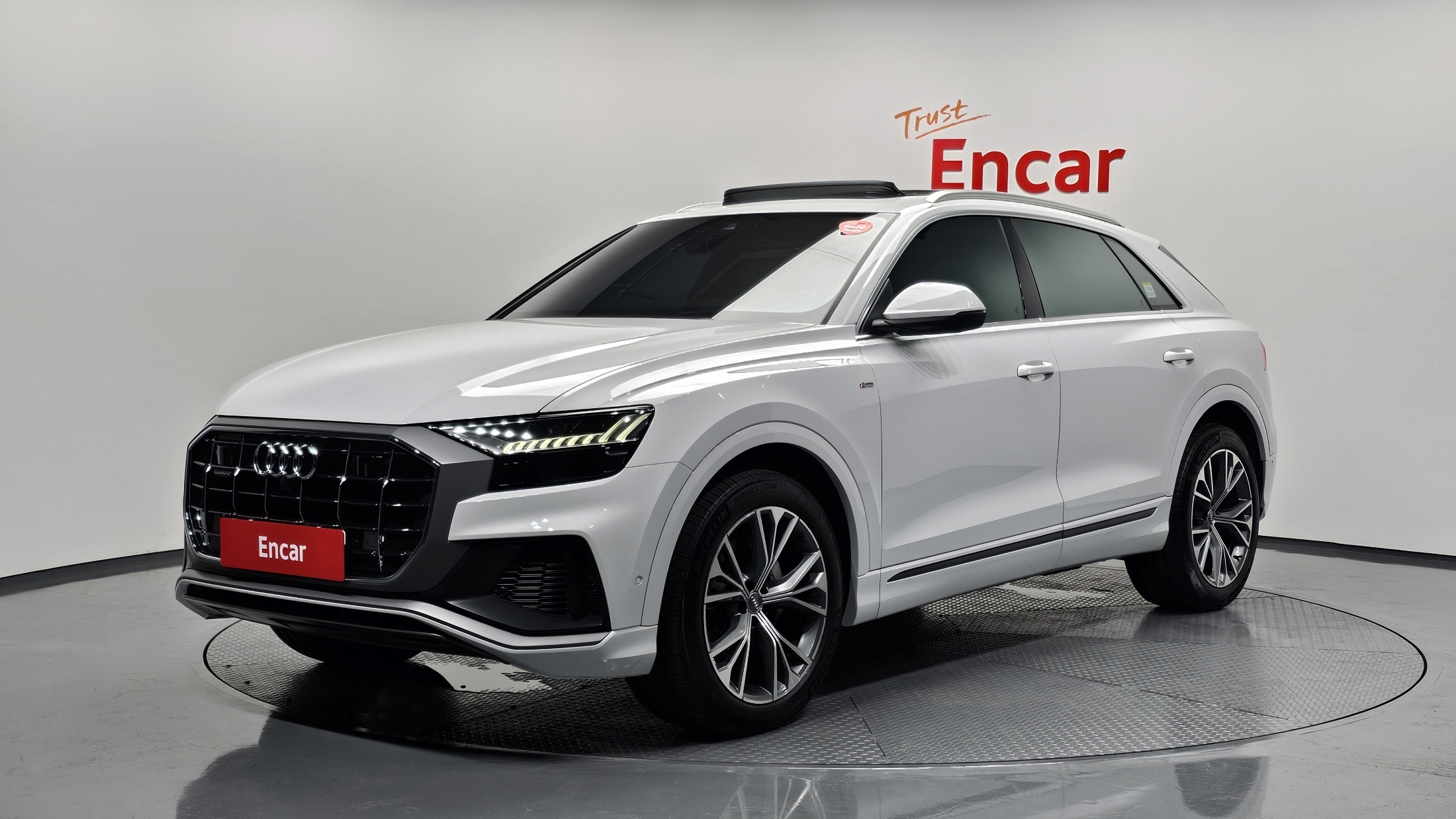 Audi Q8 (4M)