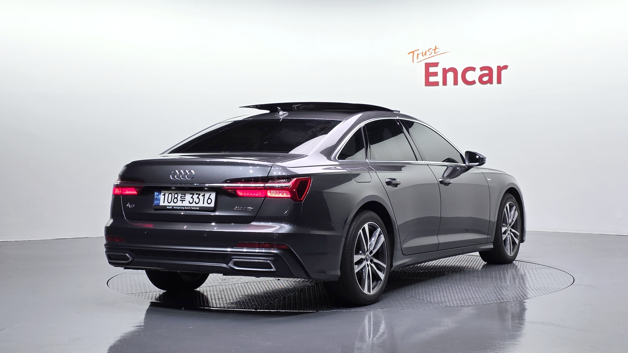 Audi A6 (C8)