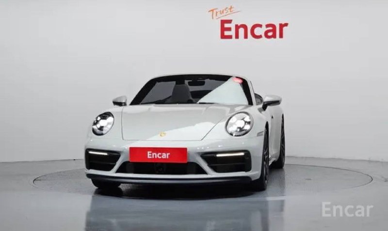 Porsche 911(992) Carrera GTS Cabriolet